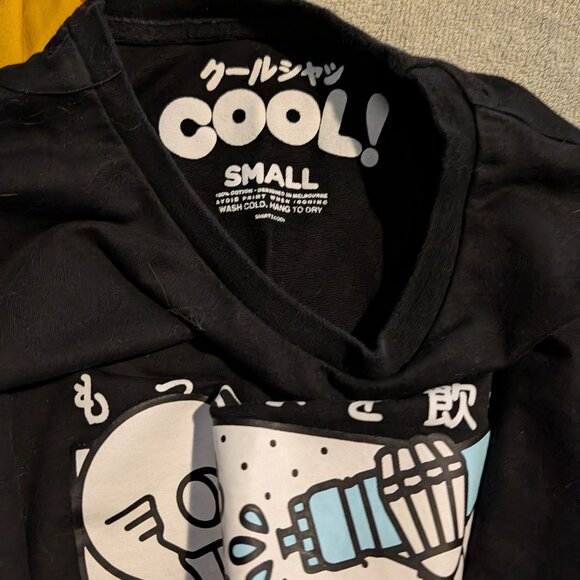 "Stay Hydrated" long sleeve shirt - Picture 3 of 3